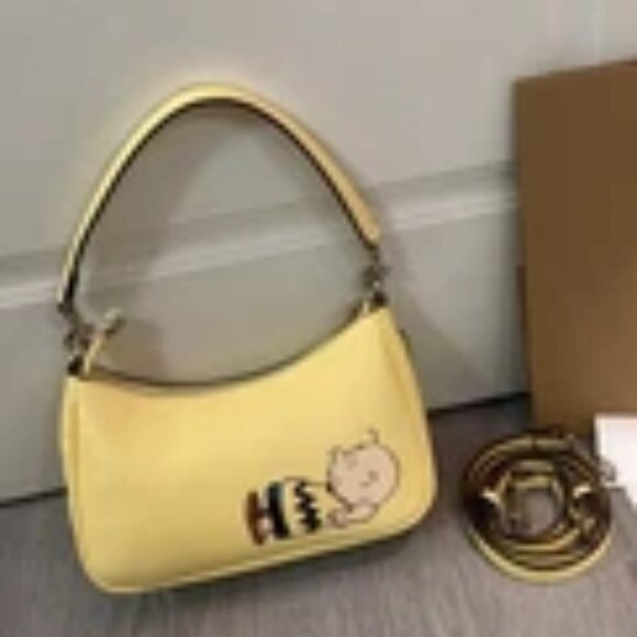 Coach X Peanuts Teri Shoulder Bag With Charlie Brown CBJ83 Authentic - Picture 1 of 8